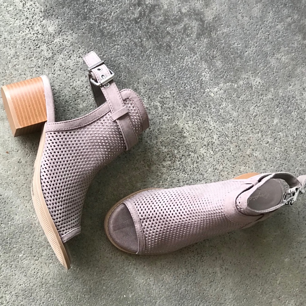 Qupid Doria Taupe Perforated Heeled Mule - Picture 6 of 8